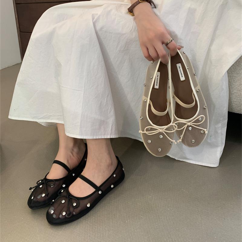 2025 spring and autumn new suede Mary Jane shoes soft flat bottom shallow mouth fairy style bow ballet single shoes women 40 абрикосовый
2025 spring and autumn new suede Mary Jane shoes soft flat bottom shallow mouth fairy style bow ballet single shoes women 40 абрикосовый