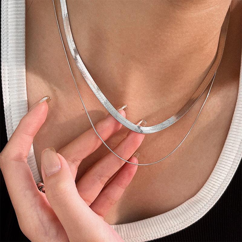 S925 Sterling Silver Korean Snake Bone Necklace – Simple & Versatile Retro Choker for Women 925 Silver
S925 Sterling Silver Korean Snake Bone Necklace – Simple & Versatile Retro Choker for Women 925 Silver