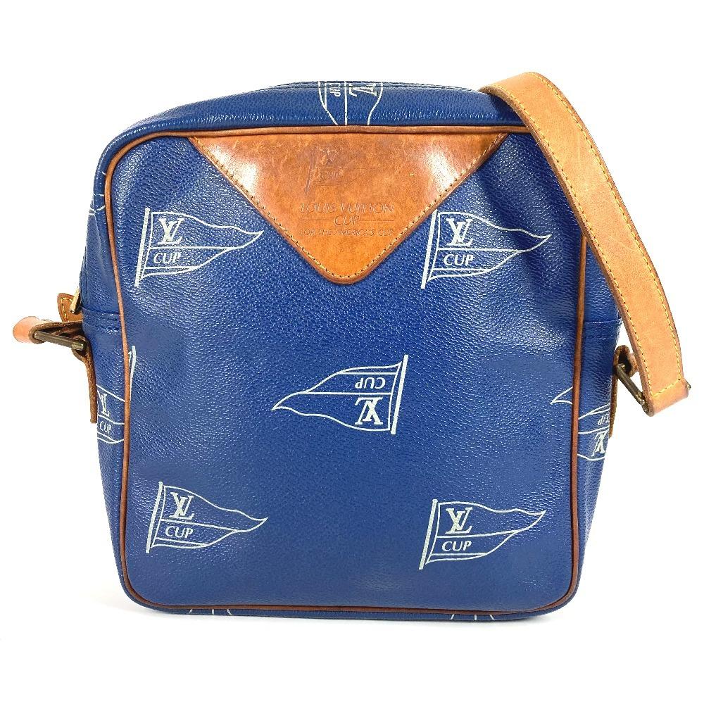 Louis Vuitton M80010 LV cup Sac San Diego Crossbody Pochette bag Shoulder Bag
Louis Vuitton M80010 LV cup Sac San Diego Crossbody Pochette bag Shoulder Bag