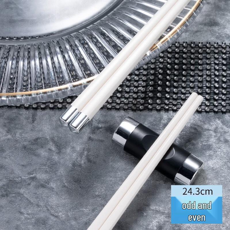Cartoon Style White Alloy Chopsticks
Cartoon Style White Alloy Chopsticks