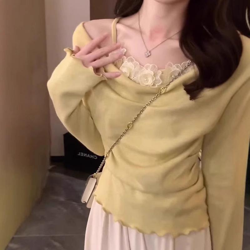 Women s Stylish Cowl Neck Yellow Long-Sleeve Shirt with Three-Dimensional Floral Inner Layer Medium
Women s Stylish Cowl Neck Yellow Long-Sleeve Shirt with Three-Dimensional Floral Inner Layer Medium