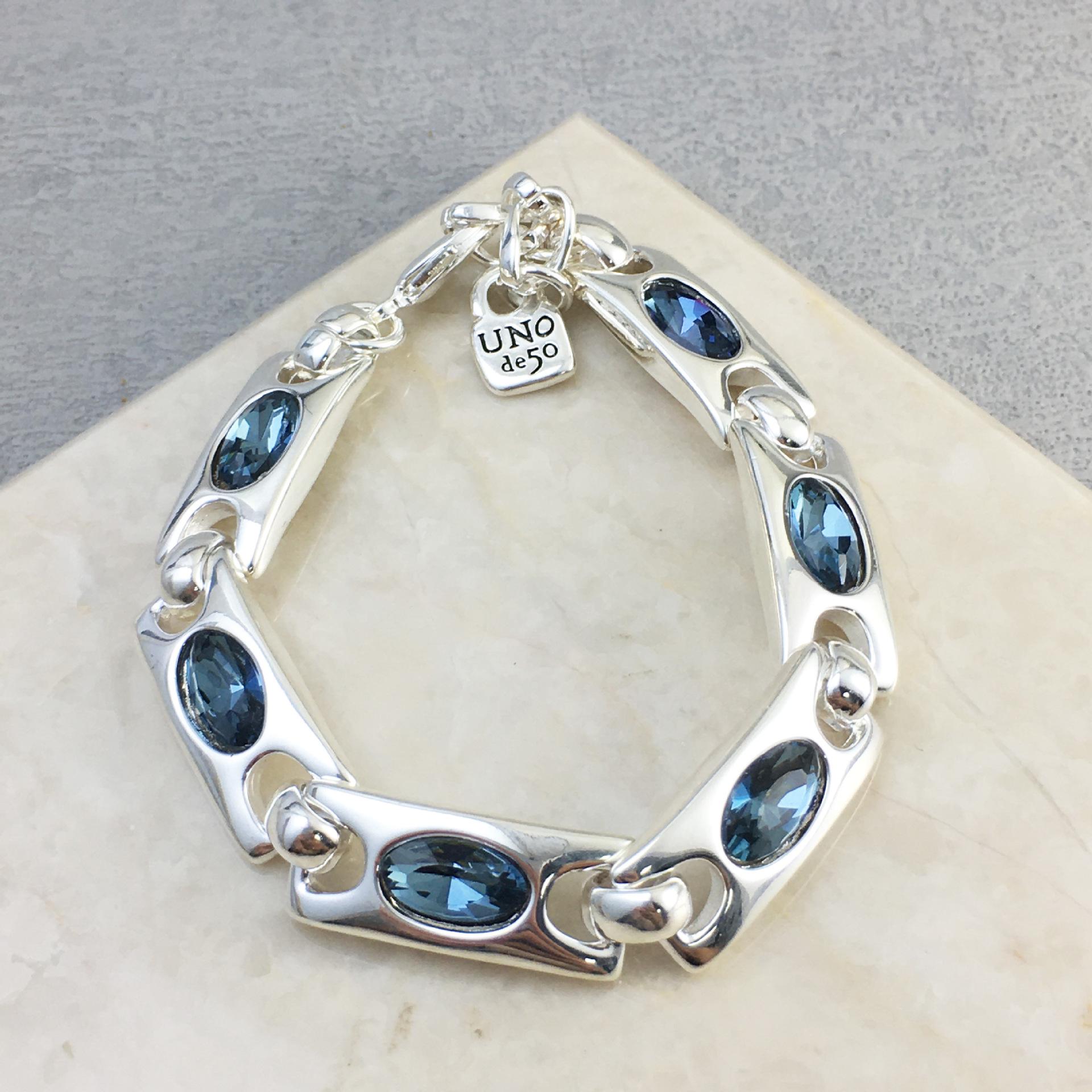 2024 UNOde50 Exquisite Spanish Gemstone Women s Bracelet - Romantic Jewelry Gift
2024 UNOde50 Exquisite Spanish Gemstone Women s Bracelet - Romantic Jewelry Gift