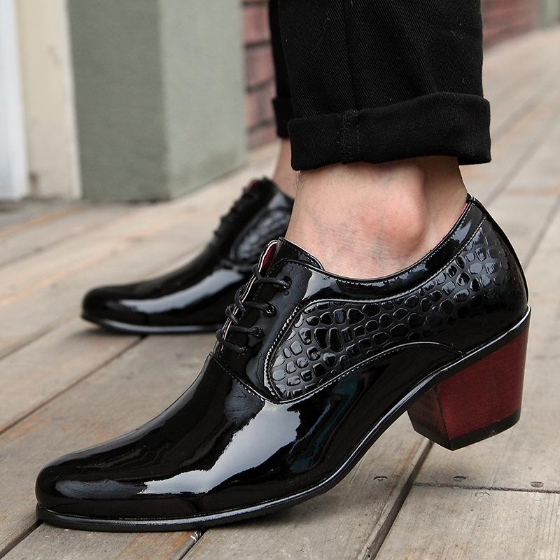 Men s pointed high heels pointed Korean version British casual inner height increase 6cm leather shoes fashion personality trendy men s shoes 38
Men s pointed high heels pointed Korean version British casual inner height increase 6cm leather shoes fashion personality trendy men s shoes 38