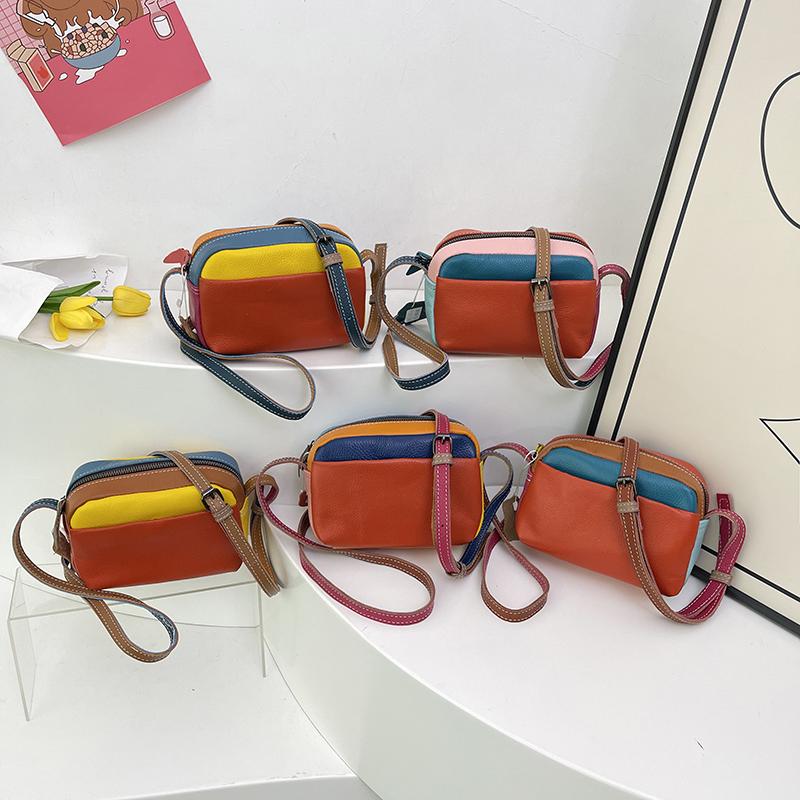100% Genuine Leather Messenger Bag Luxury Cow Leather For Women Handbags Female Shoulder Messenger Bags Daily Purse 17cm 8cm 12cm
100% Genuine Leather Messenger Bag Luxury Cow Leather For Women Handbags Female Shoulder Messenger Bags Daily Purse 17cm 8cm 12cm