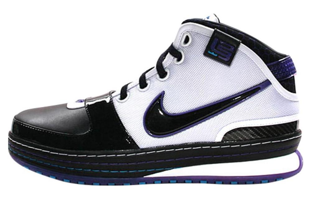Nike LeBron 6 Summit Lake Hornets 346526-002 42
Nike LeBron 6 Summit Lake Hornets 346526-002 42