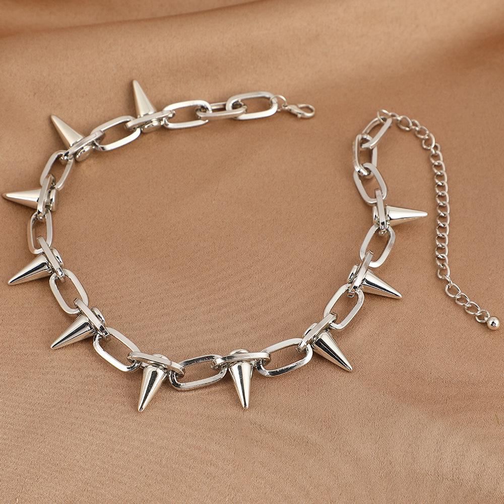 European American Punk Hip-hop Tassel Rivet Women s Necklace срібний
European American Punk Hip-hop Tassel Rivet Women s Necklace срібний