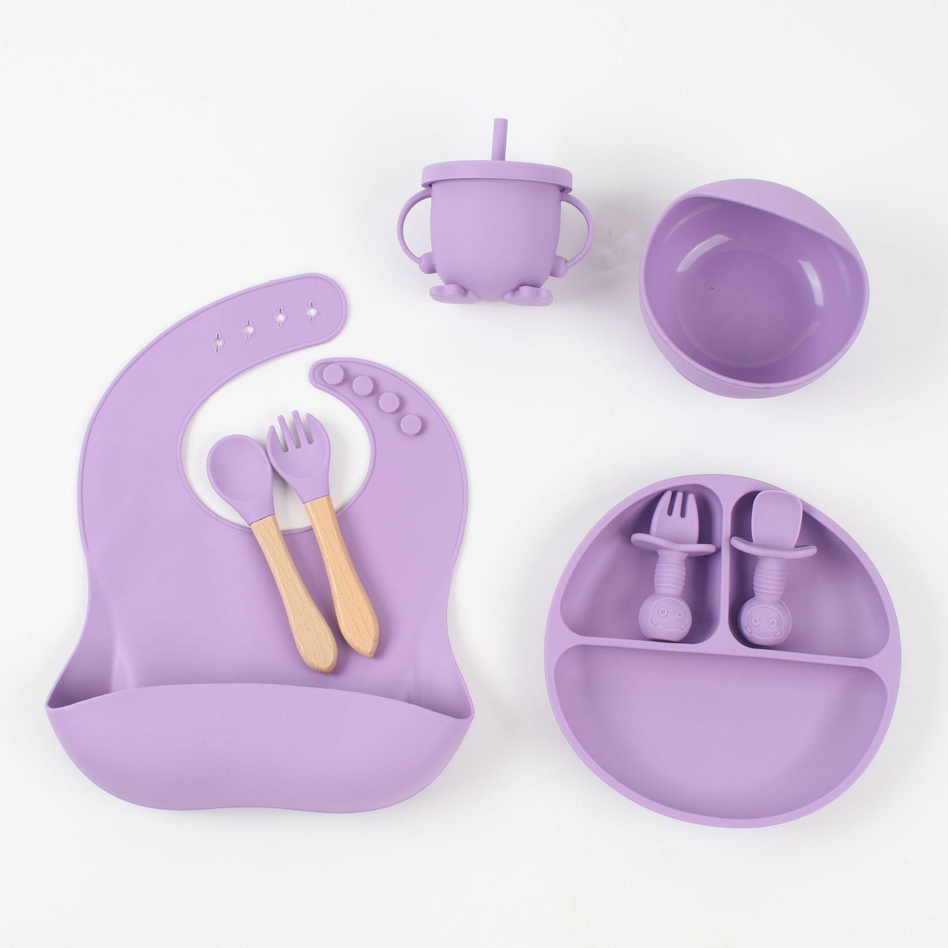 8-Piece Silicone Children s Tableware Set: Baby Food Bowls & Cartoon Suction Cups
8-Piece Silicone Children s Tableware Set: Baby Food Bowls & Cartoon Suction Cups