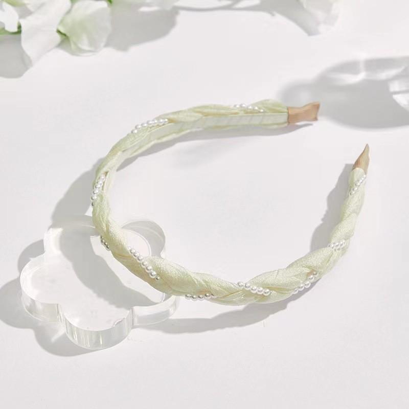 2023 New High-value Twisted Pearl Forest Style Headband Female Elegant Hair Accessory Fresh Headband Women
2023 New High-value Twisted Pearl Forest Style Headband Female Elegant Hair Accessory Fresh Headband Women