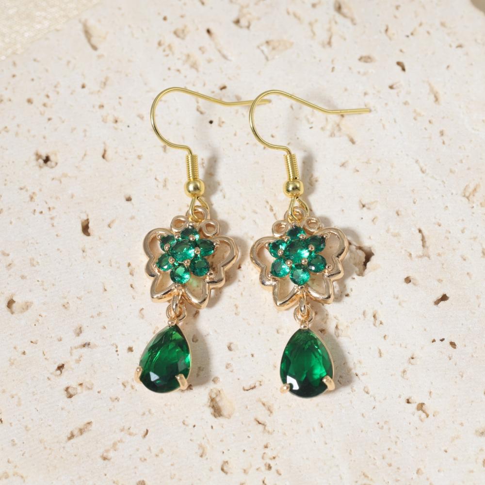 Green Zirconia Flower & Teardrop Dangle Earrings, Golden Tone Vintage Jewelry for Women зелёный
Green Zirconia Flower & Teardrop Dangle Earrings, Golden Tone Vintage Jewelry for Women зелёный