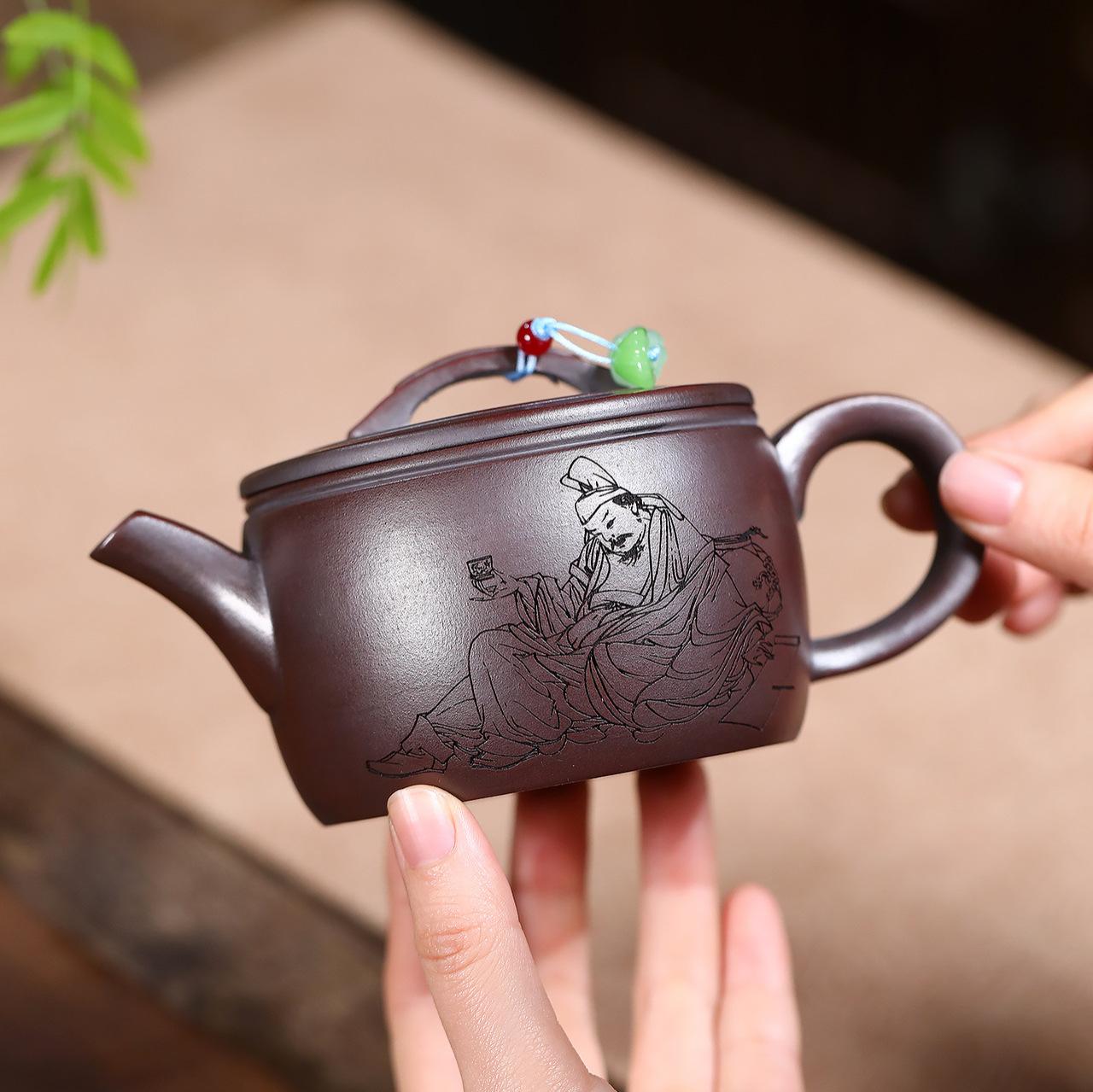 280ml Aesthetic Yixing Purple Clay Teapots Handmade Large Caliber Pot Raw Ore Ancient Bronze Mud Kettle Zisha Teaset Tea Service
280ml Aesthetic Yixing Purple Clay Teapots Handmade Large Caliber Pot Raw Ore Ancient Bronze Mud Kettle Zisha Teaset Tea Service