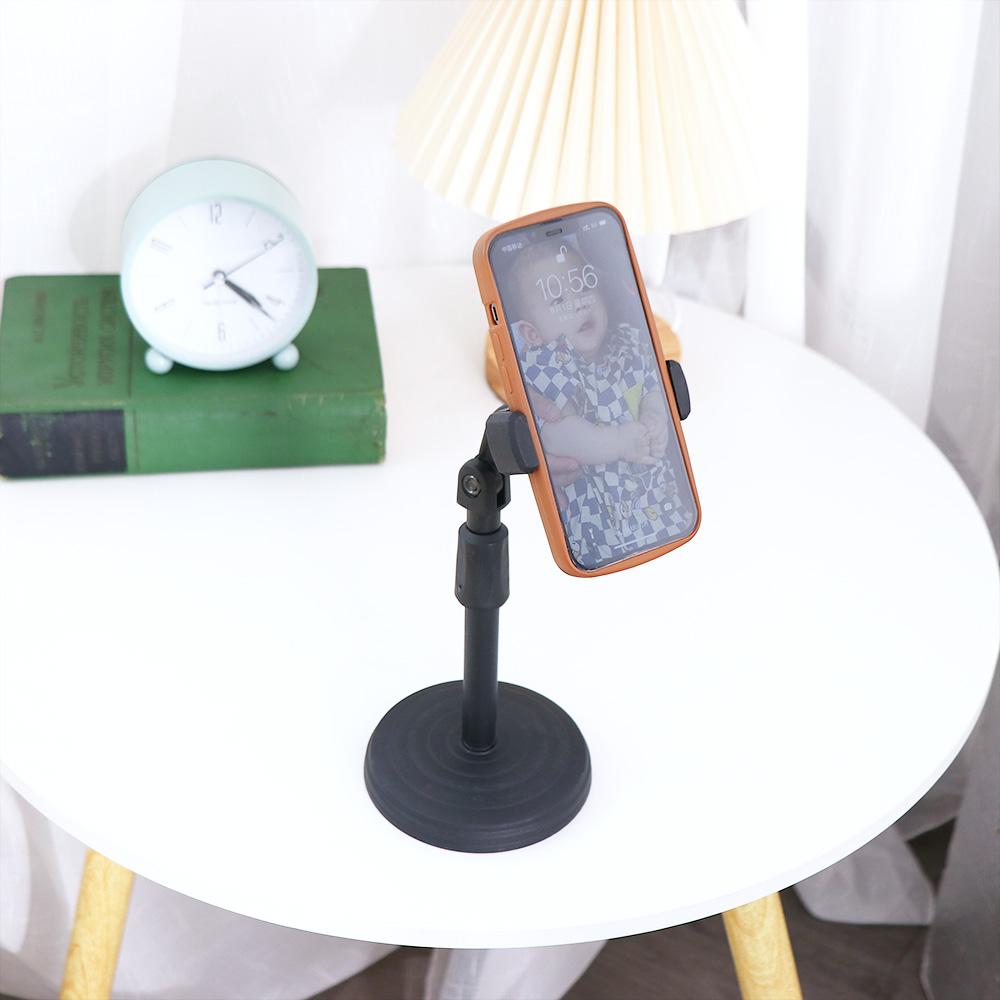 Retractable Facetime Mobile Phone Holder Table Clip Bracket Phone Holder Kickstand Microphone Stand black-fixed чорний
Retractable Facetime Mobile Phone Holder Table Clip Bracket Phone Holder Kickstand Microphone Stand black-fixed чорний