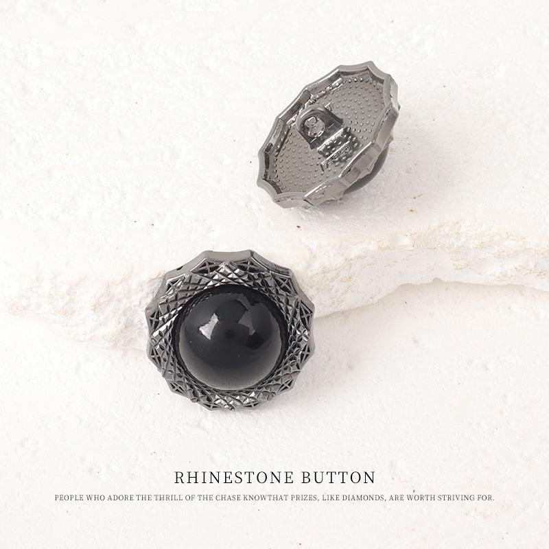 5pcs Metal Pearl Diamond Button High-End Cardigan Coat Trench Coat Fur Jacket Women S Black Buttons 16mm4 #gun black
5pcs Metal Pearl Diamond Button High-End Cardigan Coat Trench Coat Fur Jacket Women S Black Buttons 16mm4 #gun black