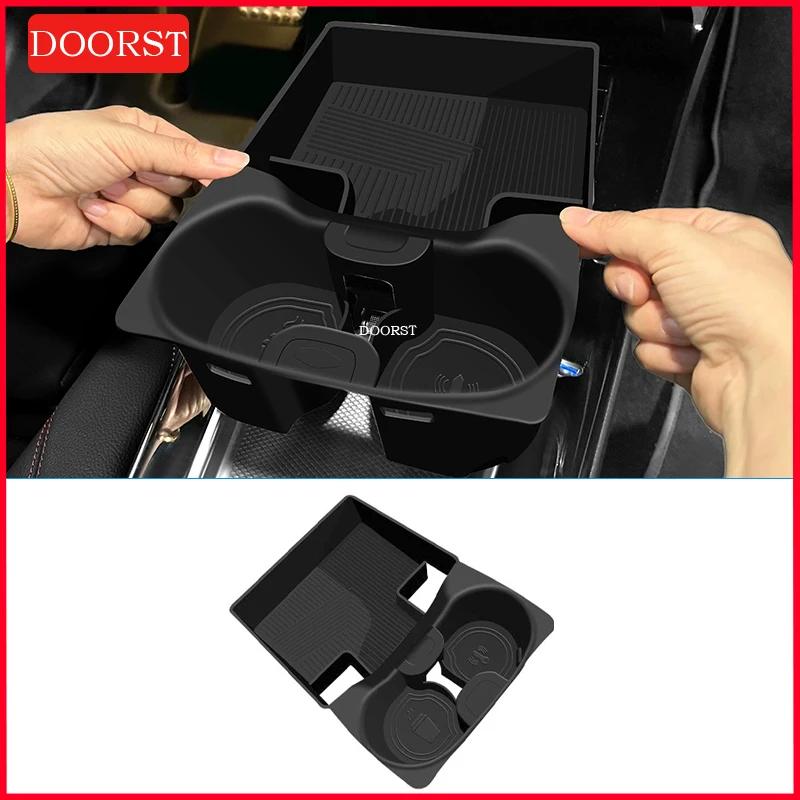 For Mercedes Benz A GLA B Class W177 C118 20-25 Central Control Water Cup Anti Slip Silicone Protective Pad Interior Accessories 20-25 GLA GLB EQB чорний
For Mercedes Benz A GLA B Class W177 C118 20-25 Central Control Water Cup Anti Slip Silicone Protective Pad Interior Accessories 20-25 GLA GLB EQB чорний