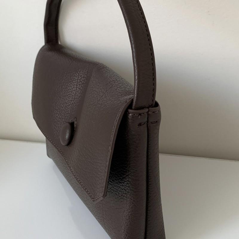2026 Cross-border Simple All-matching Casual Handbag Women s Commuting Buttons Walking Bag Soft Leather Pu Small Square чёрный
2026 Cross-border Simple All-matching Casual Handbag Women s Commuting Buttons Walking Bag Soft Leather Pu Small Square чёрный