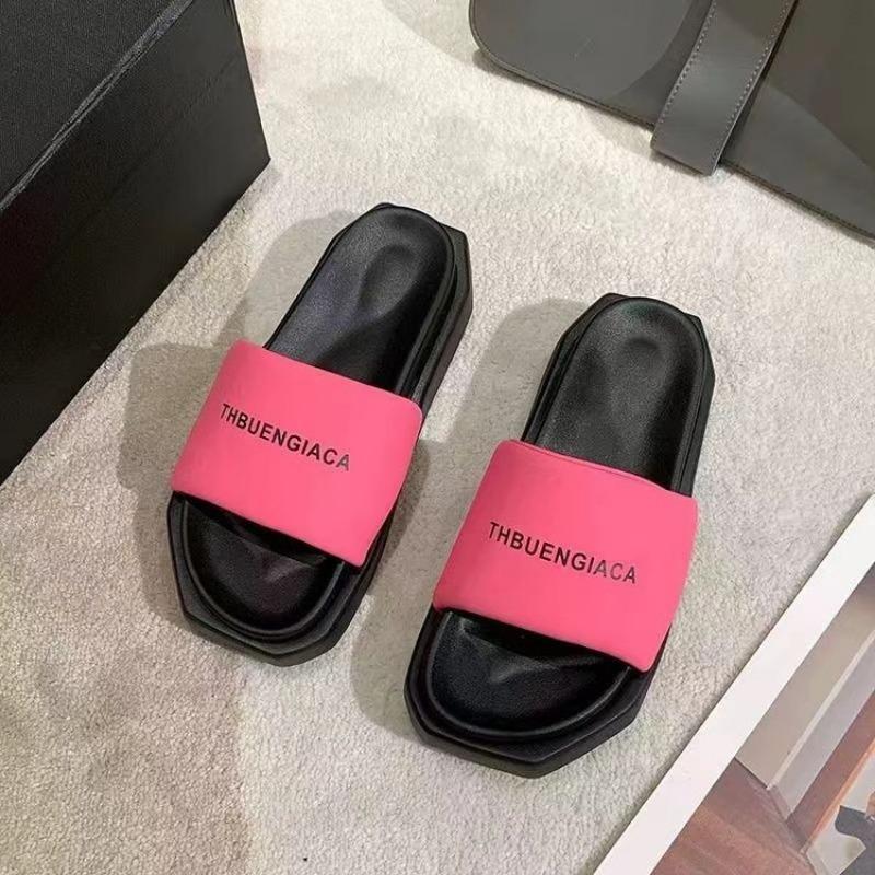 Letter slippers women s summer outer wear spring and summer new fashion casual one-word slippers beach sandals 40 розовый
Letter slippers women s summer outer wear spring and summer new fashion casual one-word slippers beach sandals 40 розовый