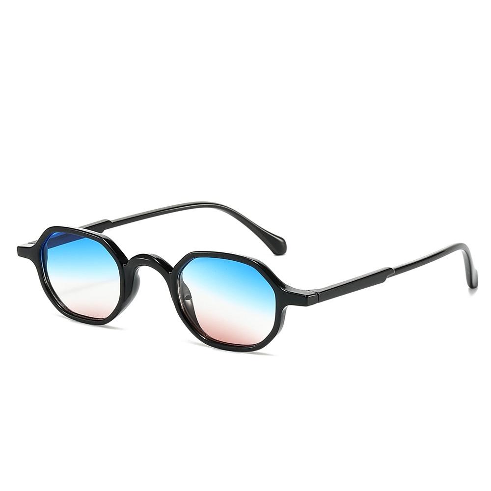 Latest Retro Small Frame Gradient Oval Female Sunglasses Design Leopard Pattern Punk Hip-Hop Style Male Sun Eyewear UV Protection 400 as picture
Latest Retro Small Frame Gradient Oval Female Sunglasses Design Leopard Pattern Punk Hip-Hop Style Male Sun Eyewear UV Protection 400 as picture