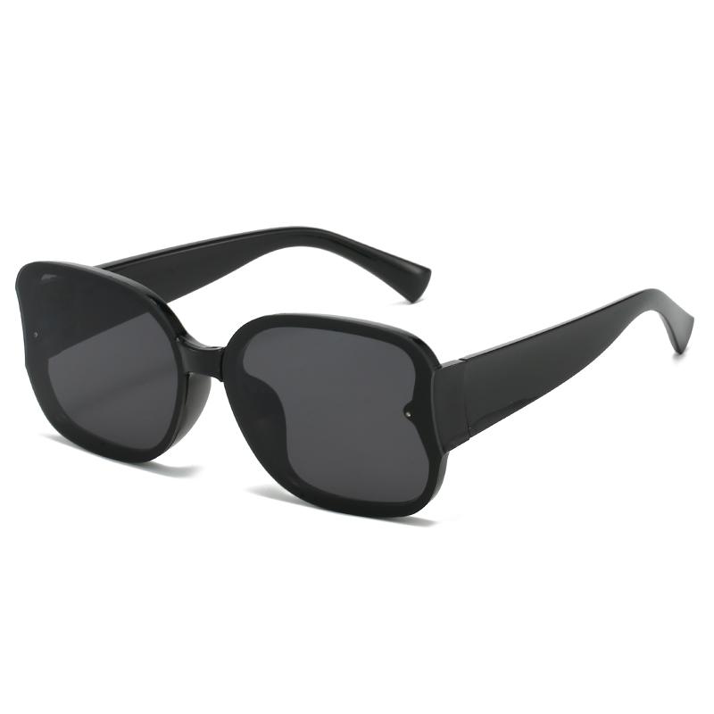 Classic Irregular Square Sunglasses Stylish Women Men Luxury Sun Glasses Classic Style Travel Outdoor Man Lady Glasses UV400 Protection
Classic Irregular Square Sunglasses Stylish Women Men Luxury Sun Glasses Classic Style Travel Outdoor Man Lady Glasses UV400 Protection