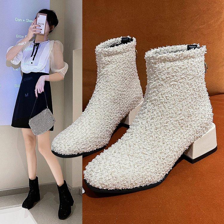 Короткие сапоги женские 2024 осень и зима новые полотенечные остроносые ботинки Martin на толстом каблуке модные британские сапоги на тонком каблуке 42
Короткие сапоги женские 2024 осень и зима новые полотенечные остроносые ботинки Martin на толстом каблуке модные британские сапоги на тонком каблуке 42