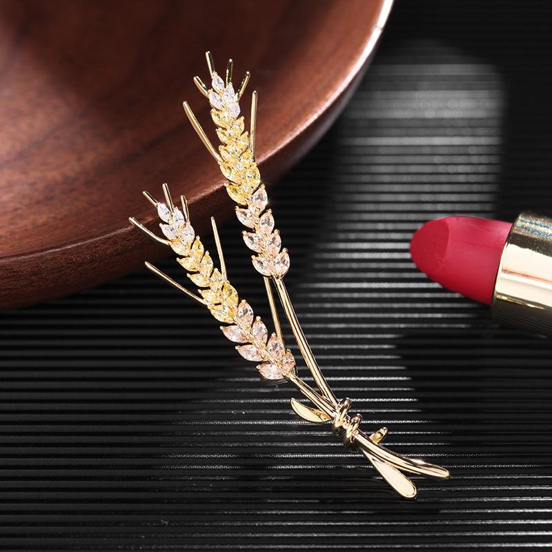 Internet celebrity temperament high-end suit coat accessories fashion color zircon corsage pin wheat ear brooch women
Internet celebrity temperament high-end suit coat accessories fashion color zircon corsage pin wheat ear brooch women
