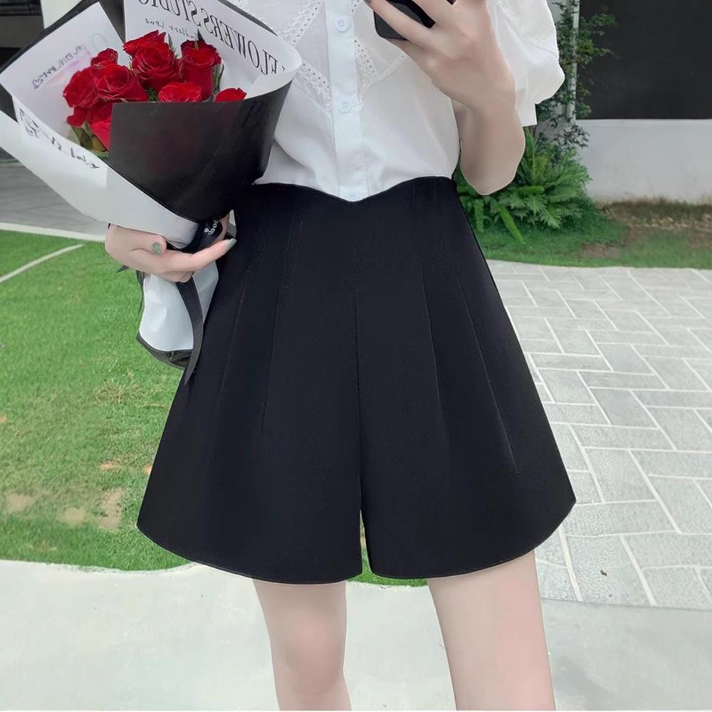 Summer 2024 Women s High-Waisted Black Wide-Leg A-Line Shorts - Versatile & Slimming Fashion. 4XL
Summer 2024 Women s High-Waisted Black Wide-Leg A-Line Shorts - Versatile & Slimming Fashion. 4XL