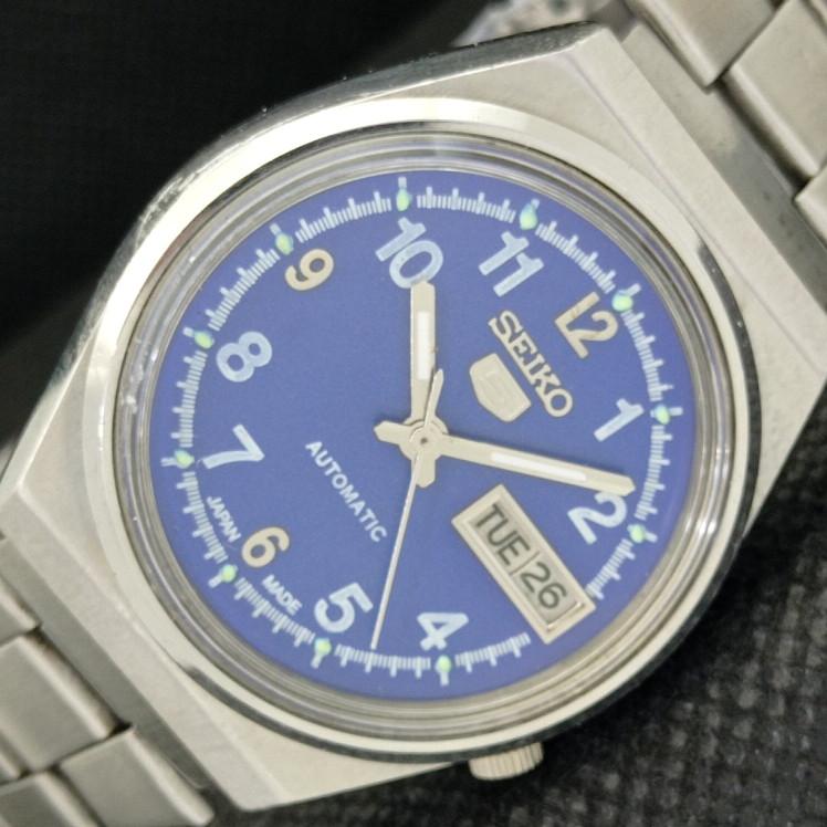 Б/У винтажные часы SEIKO 5 AUTOMATIC 7009A JAPAN MENS D/D BLUE WATCH 608e-a315954-2 SKU608e-a315954
Б/У винтажные часы SEIKO 5 AUTOMATIC 7009A JAPAN MENS D/D BLUE WATCH 608e-a315954-2 SKU608e-a315954