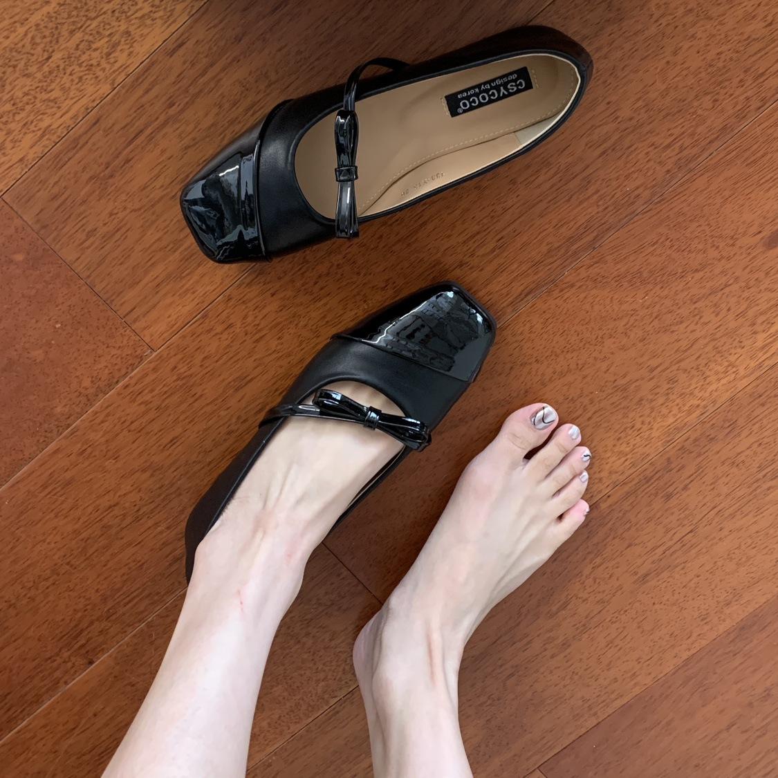 Fashion French Shallow Single Shoe Women s 2025 Spring Autumn New Evening Flat Shoe Square Head Mixed Black Mary Sandals Polyurethane So 35 чёрный
Fashion French Shallow Single Shoe Women s 2025 Spring Autumn New Evening Flat Shoe Square Head Mixed Black Mary Sandals Polyurethane So 35 чёрный