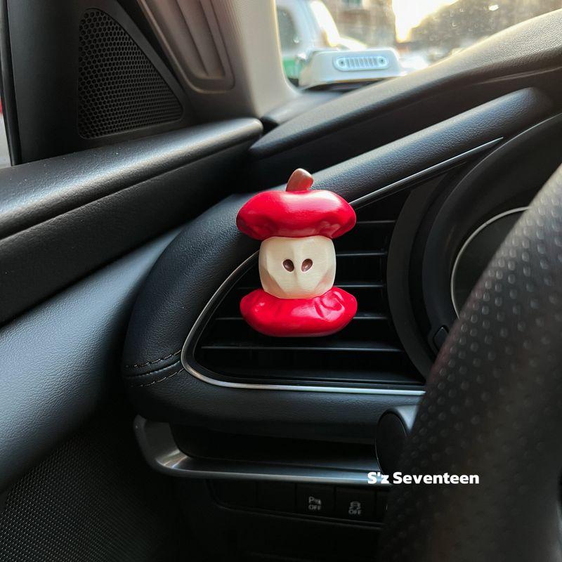 Christmas Cane Apple Core Aroma Diffuser Stone Creative Car Air Vent Decoration Ornament Light Fragrance Stress-Relief Accessory Red Apple Core Free Aromatherapy
Christmas Cane Apple Core Aroma Diffuser Stone Creative Car Air Vent Decoration Ornament Light Fragrance Stress-Relief Accessory Red Apple Core Free Aromatherapy