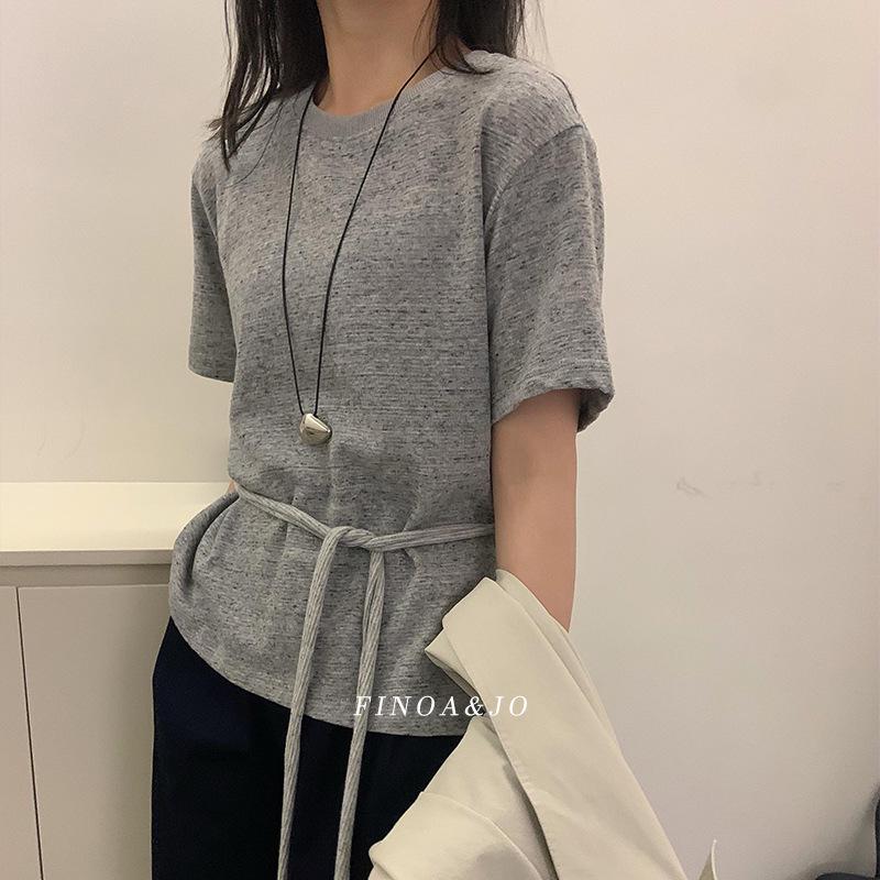 Feinuo Olive Thirteen Lines Korean Spring Drop-Shoulder Waist-Tie Loose T-Shirt One Size
Feinuo Olive Thirteen Lines Korean Spring Drop-Shoulder Waist-Tie Loose T-Shirt One Size
