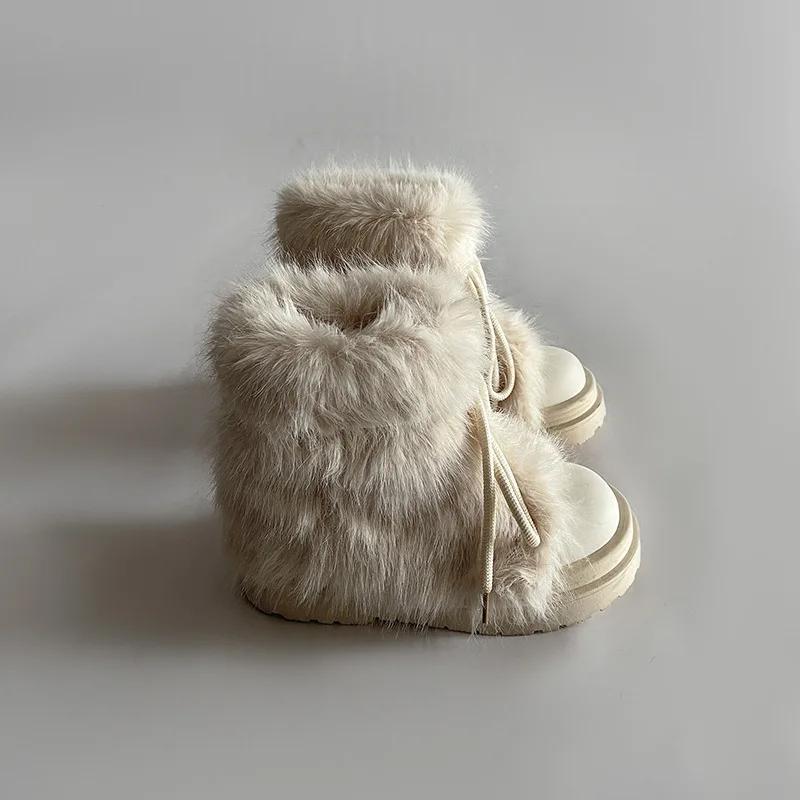 Модные стильные женские зимние сноубутсы из искусственного меха, нескользящие с толстой подошвой, с плюшевой подкладкой и хлопковые ботинки с большим носком 40
Модные стильные женские зимние сноубутсы из искусственного меха, нескользящие с толстой подошвой, с плюшевой подкладкой и хлопковые ботинки с большим носком 40