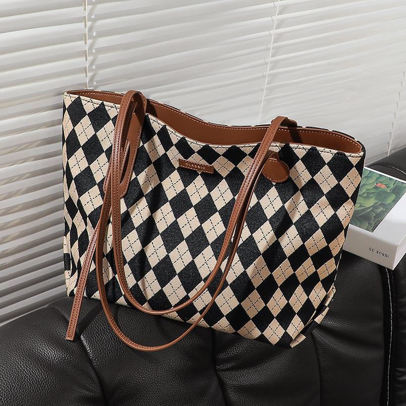 Bag Women s New Women s Bag Tote Bag Portable Canvas Bag Large Capacity Commuter Bag Shoulder Bag Luggage
Bag Women s New Women s Bag Tote Bag Portable Canvas Bag Large Capacity Commuter Bag Shoulder Bag Luggage
