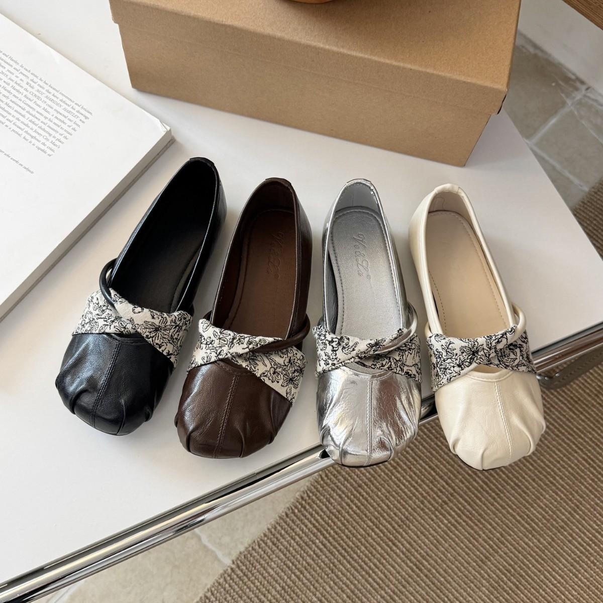 2025 new round head floral word with soft sole pregnant women shallow mouth ballet Doudou flat bottom women s single shoes 39 абрикосовий
2025 new round head floral word with soft sole pregnant women shallow mouth ballet Doudou flat bottom women s single shoes 39 абрикосовий