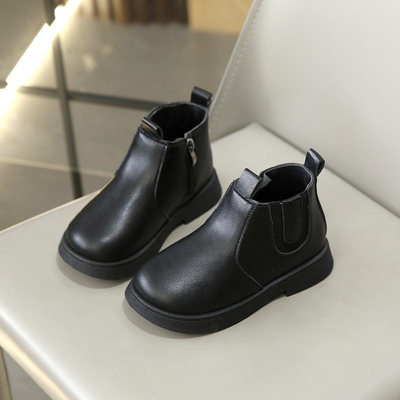 Детские повседневные универсальные 2025 кожаные короткие ботинки осень и зима новые для девочек и мальчиков низкие ботинки нескользящая мягкая подошва кожаные ботинки тренд 24-29 yards whole box shot 48 pairs чёрный
Детские повседневные универсальные 2025 кожаные короткие ботинки осень и зима новые для девочек и мальчиков низкие ботинки нескользящая мягкая подошва кожаные ботинки тренд 24-29 yards whole box shot 48 pairs чёрный