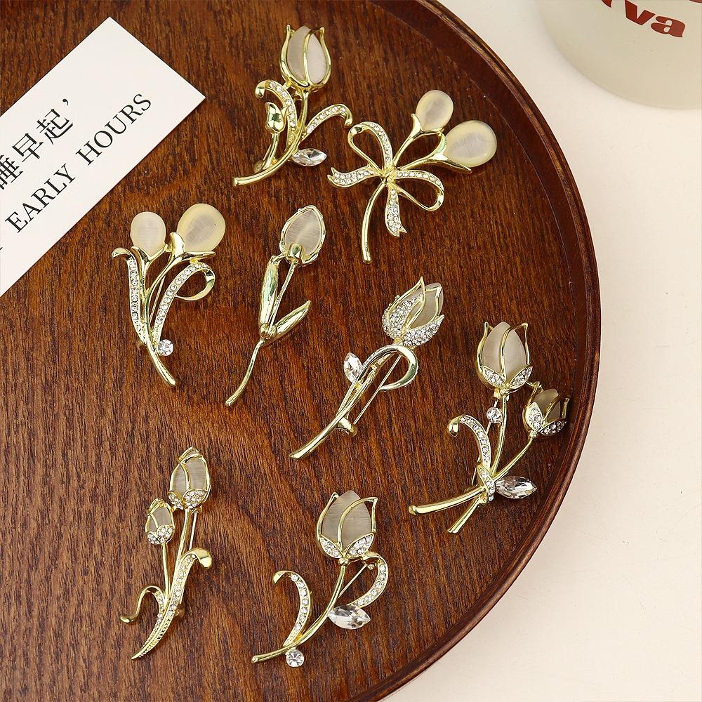 Flower Shape Opal Crystal Tulip Brooch Rhinestone Pins Suit Accessories Korean Style Brooch
Flower Shape Opal Crystal Tulip Brooch Rhinestone Pins Suit Accessories Korean Style Brooch