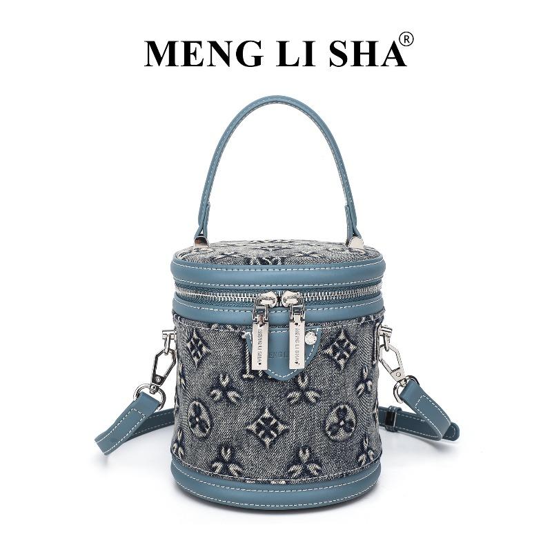 Niche design women s bag new crossbody bucket bag large capacity portable shoulder bag loose high intelligence джинсовий синього кольору
Niche design women s bag new crossbody bucket bag large capacity portable shoulder bag loose high intelligence джинсовий синього кольору