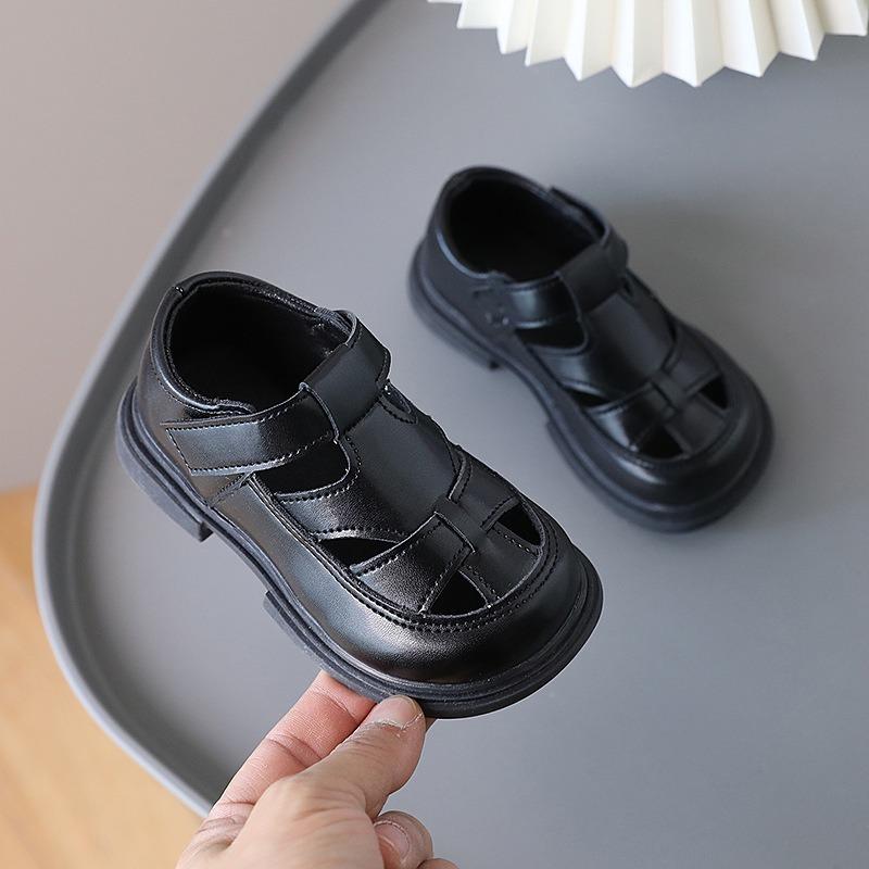 Children s Roman Sandals, Unisex Beach Shoes, Hollow-Out Leather Shoes, Soft-Soled Walking Shoes. 30
Children s Roman Sandals, Unisex Beach Shoes, Hollow-Out Leather Shoes, Soft-Soled Walking Shoes. 30