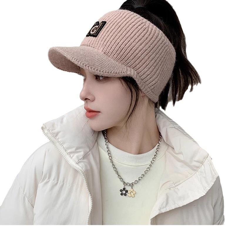 Women Hats New Autumn Winter Warm Rabbit Knitted Hats Outdoor Sports Golf Ponytail Hat Baseball Caps Empty Top Caps 1PC KTB рожевий
Women Hats New Autumn Winter Warm Rabbit Knitted Hats Outdoor Sports Golf Ponytail Hat Baseball Caps Empty Top Caps 1PC KTB рожевий