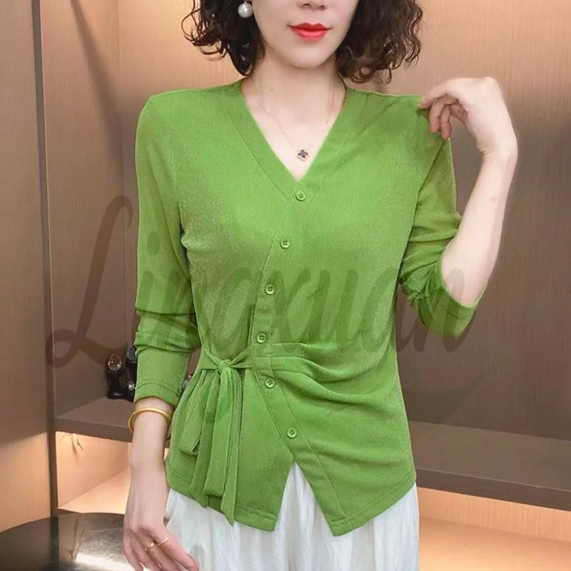 2026 Autumn Women s V-neck Long-sleeve Slim-fit Top - Fashionable and Flattering for Young Mothers 2XL
2026 Autumn Women s V-neck Long-sleeve Slim-fit Top - Fashionable and Flattering for Young Mothers 2XL