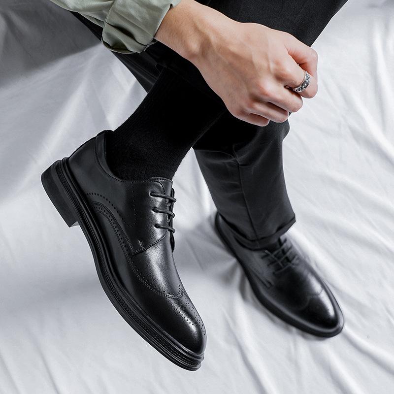 Мужские универсальные туфли Brock Retro British Style Business Casual из кожи, модные туфли для подростков 9628-R 38 чёрный
Мужские универсальные туфли Brock Retro British Style Business Casual из кожи, модные туфли для подростков 9628-R 38 чёрный