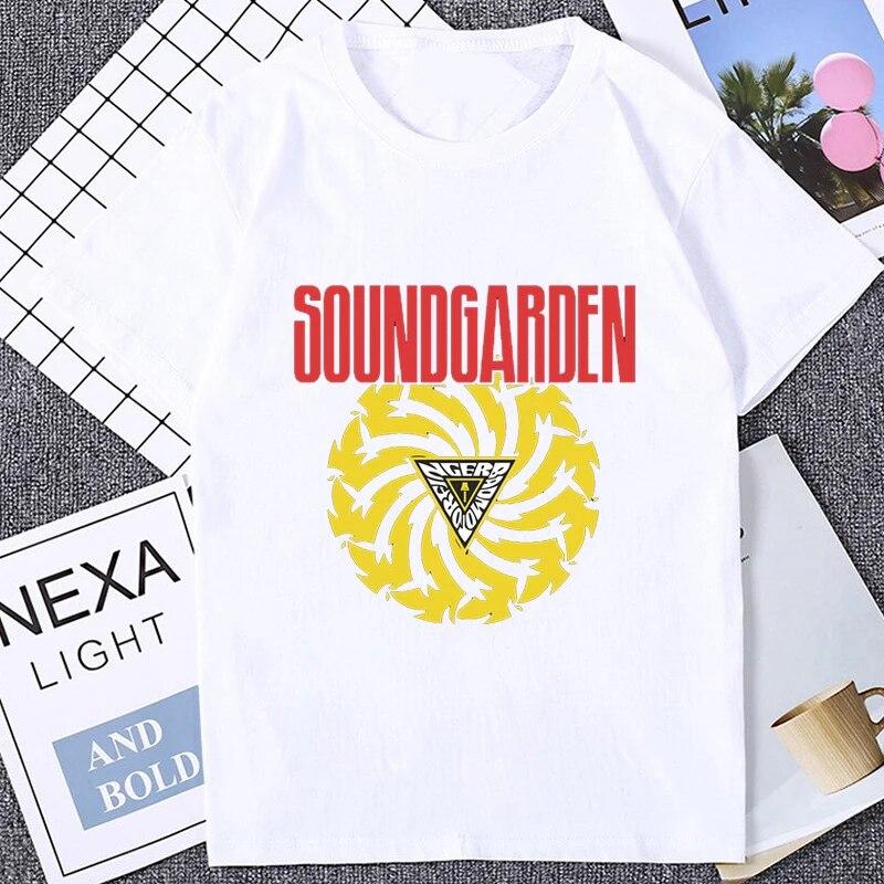 НОВАЯ футболка Audilave Chris Cornell Soundgarden Black Blade Badmotorfinger , Лидер продаж, винтажные модные повседневные футболки 80-х годов
НОВАЯ футболка Audilave Chris Cornell Soundgarden Black Blade Badmotorfinger , Лидер продаж, винтажные модные повседневные футболки 80-х годов