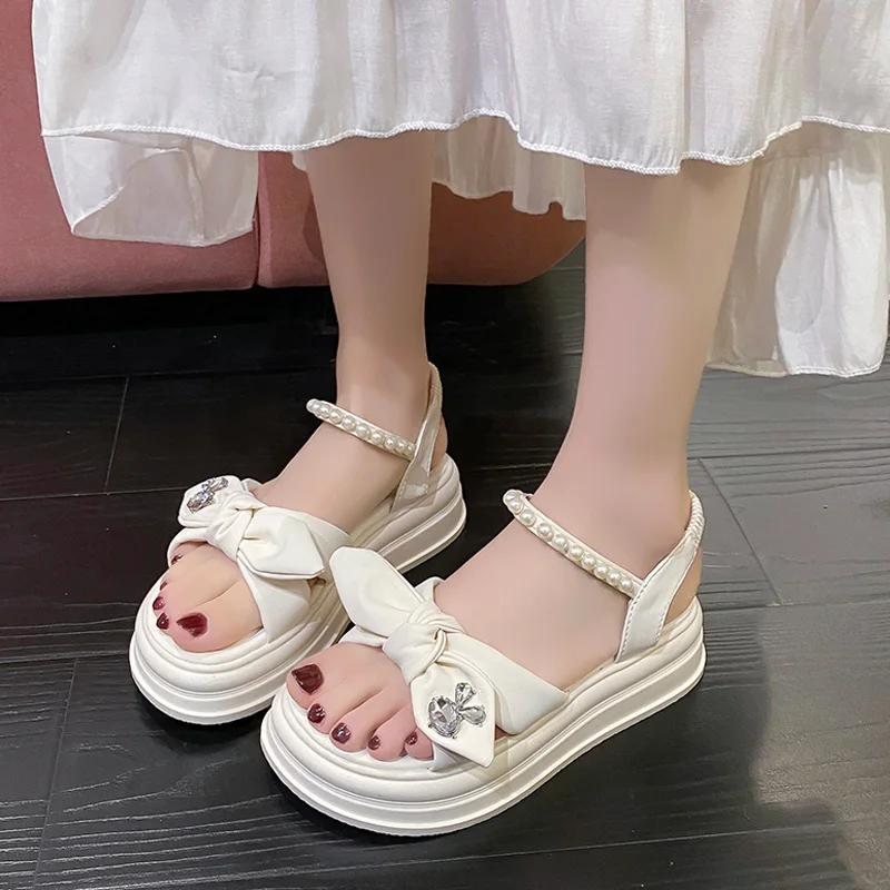 trend Sandals for Women Summer 2024 New Thick Soled Pearl Beach Shoes Soft Soled trend Roman Shoe Casual Platform Sandal
trend Sandals for Women Summer 2024 New Thick Soled Pearl Beach Shoes Soft Soled trend Roman Shoe Casual Platform Sandal
