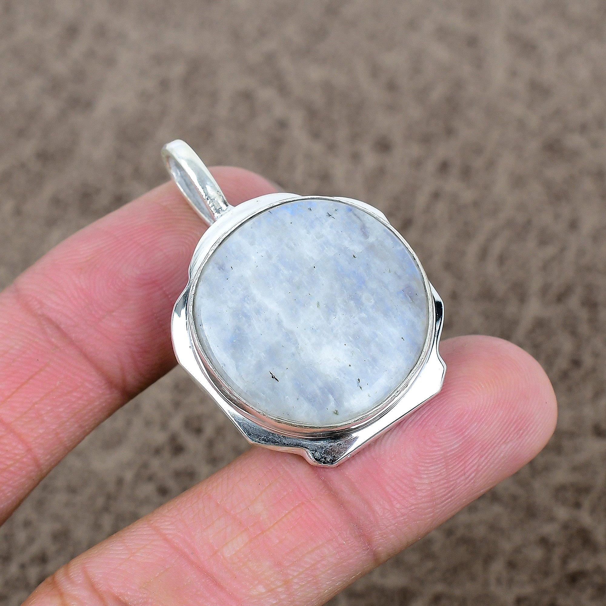 Moonstone Gemstone Handmade 925 Sterling Silver Jewelry Pendant 1.69 KKG-354
Moonstone Gemstone Handmade 925 Sterling Silver Jewelry Pendant 1.69 KKG-354