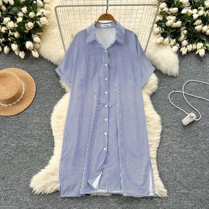 Summer Loose Short-sleeved Slimming Casual Straight Striped Shirt Dress for Women s Wear One Size синій
Summer Loose Short-sleeved Slimming Casual Straight Striped Shirt Dress for Women s Wear One Size синій