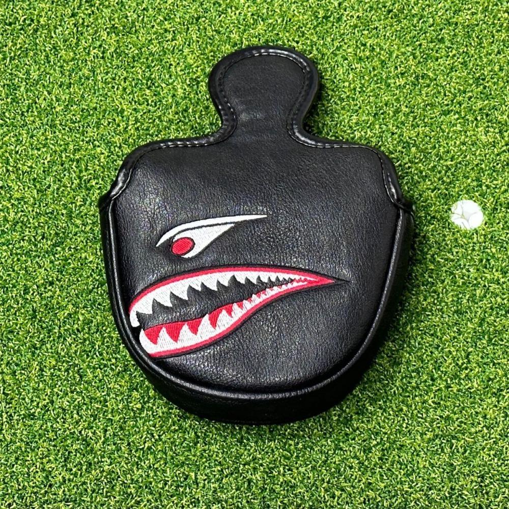 PU Shark Embroidery Golf Club Cover Magnetic Golf Putter Head Cover New Shark Golf Putter Cover чорний
PU Shark Embroidery Golf Club Cover Magnetic Golf Putter Head Cover New Shark Golf Putter Cover чорний