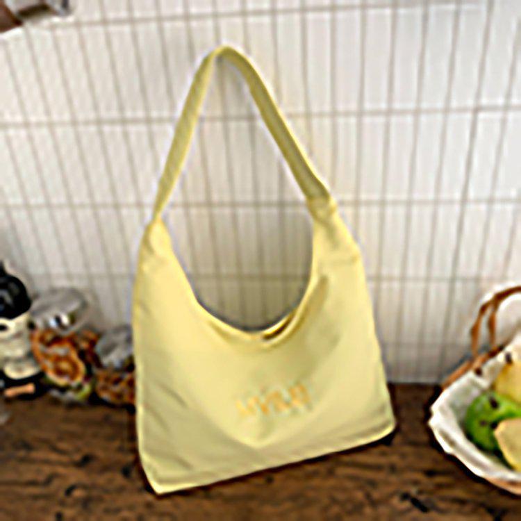 Cross-Border Exclusive Embroidered Tote - Large Capacity Single Shoulder Women s Bag with Customizable Text and Logo One Size
Cross-Border Exclusive Embroidered Tote - Large Capacity Single Shoulder Women s Bag with Customizable Text and Logo One Size