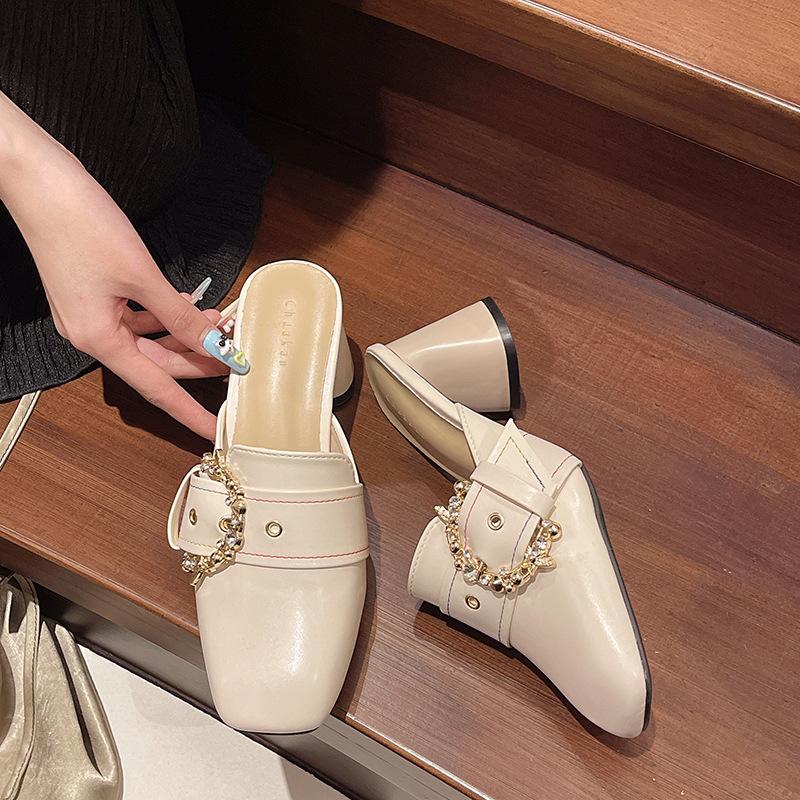 Spring and Autumn new high-heeled bag head slippers women s square head lazy half-tray fashion belt buckle outer wear one-word drag 35
Spring and Autumn new high-heeled bag head slippers women s square head lazy half-tray fashion belt buckle outer wear one-word drag 35