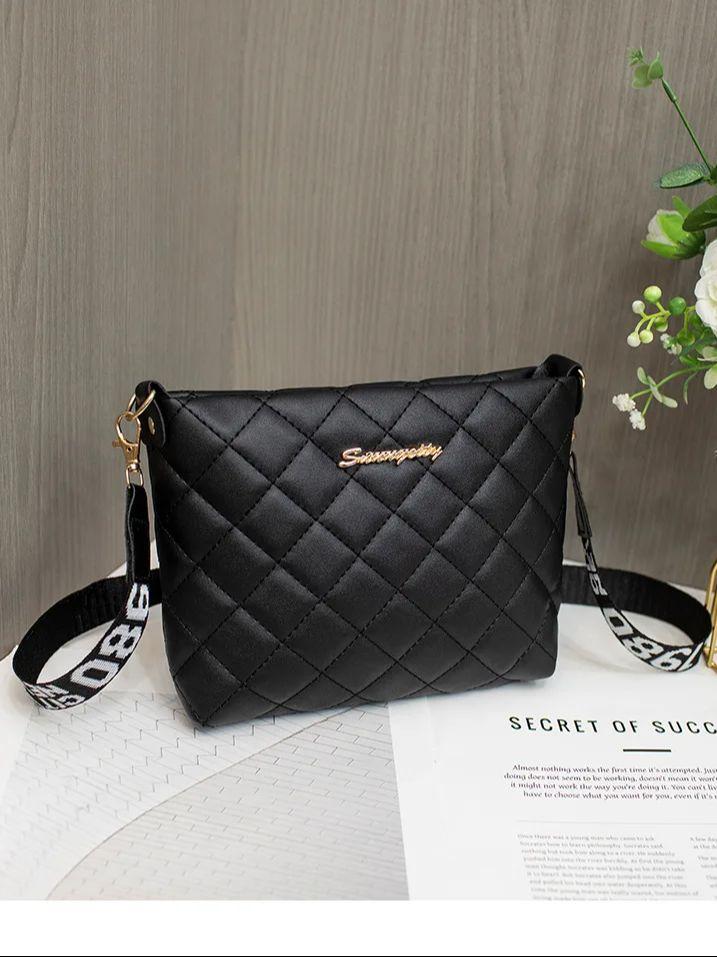 Small Messenger Bag For Women Trend Lingge Embroidery Female Shoulder Bags Fashi Chain Ladies Crossbody Purse чёрный
Small Messenger Bag For Women Trend Lingge Embroidery Female Shoulder Bags Fashi Chain Ladies Crossbody Purse чёрный