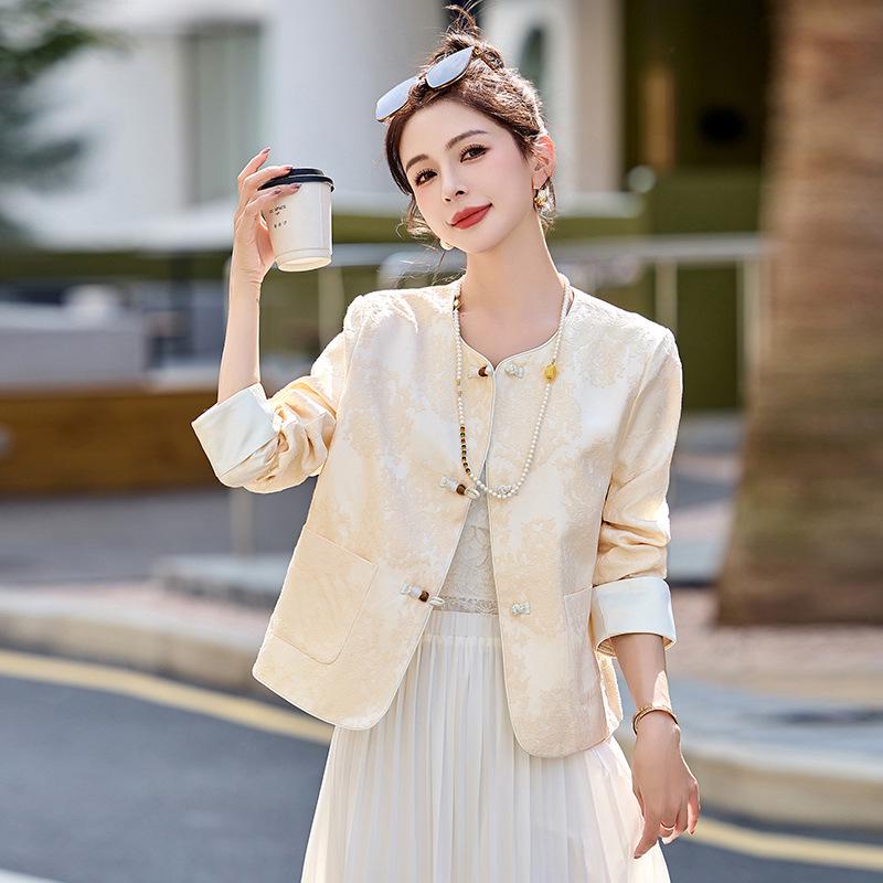 2025 Spring Women s Chinese Style Jacquard Round Neck Single-Breasted Short Jacket YB8862 M (45-55 kg)
2025 Spring Women s Chinese Style Jacquard Round Neck Single-Breasted Short Jacket YB8862 M (45-55 kg)