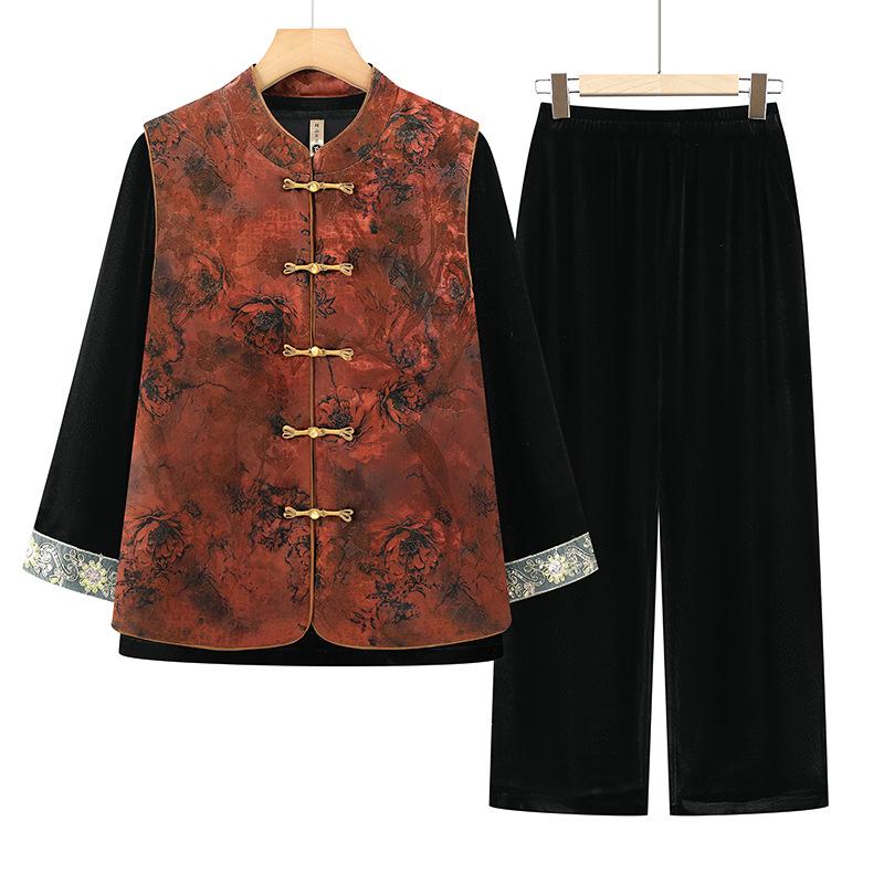 Mom s Chinese Style Velvet Fashion Set: Spring/Autumn Grandma Three-Piece Vest Outfit 2XL (105-120 jin)
Mom s Chinese Style Velvet Fashion Set: Spring/Autumn Grandma Three-Piece Vest Outfit 2XL (105-120 jin)