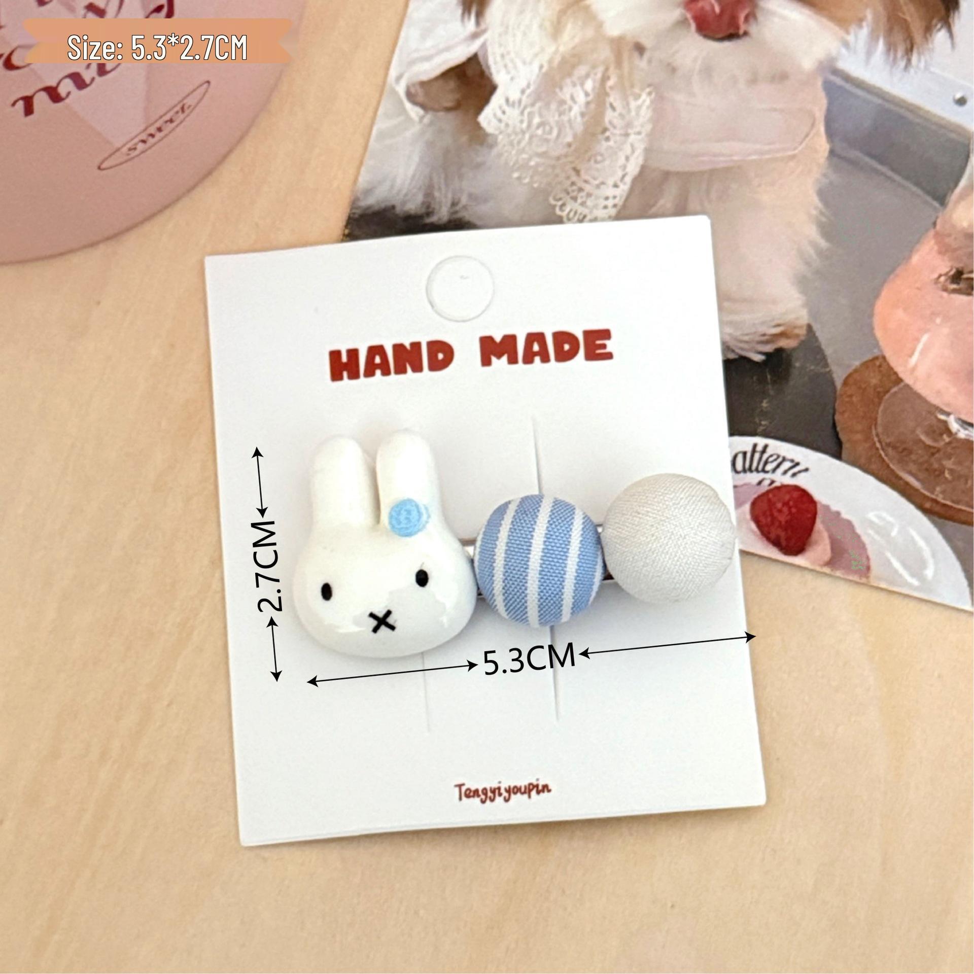 Adorable Cartoon Rabbit Hair Clip - Sweet, Versatile Duckbill for Girls Frizzy Bangs & Side Hair
Adorable Cartoon Rabbit Hair Clip - Sweet, Versatile Duckbill for Girls Frizzy Bangs & Side Hair