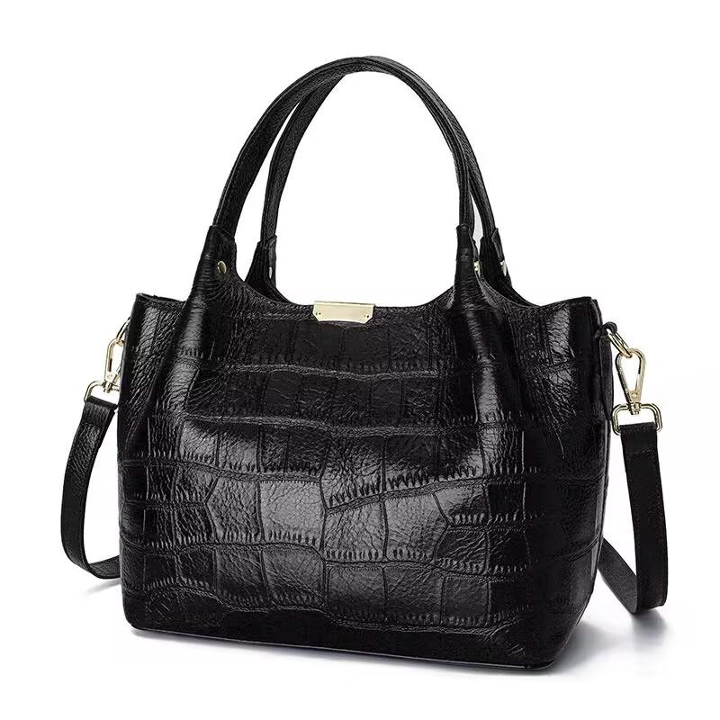 New Crocodile Patterned Women s Handbag Large Capacity Solid Color Made of High Quality Cowhide
New Crocodile Patterned Women s Handbag Large Capacity Solid Color Made of High Quality Cowhide